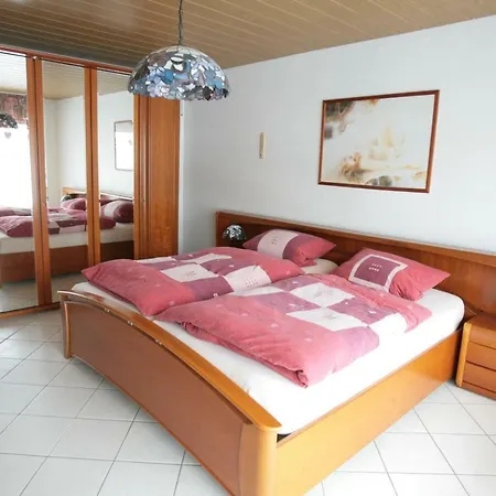 Friedsam Apartment *