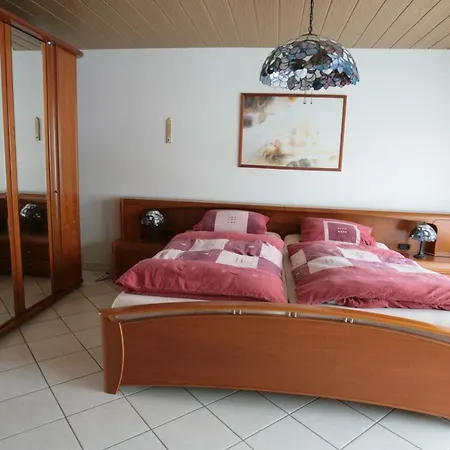 Friedsam Apartment