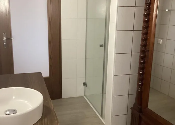 Friedsam * Niederzissen